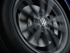 Genuine VW Dynamic Centre Cap Set-Fits Various Models